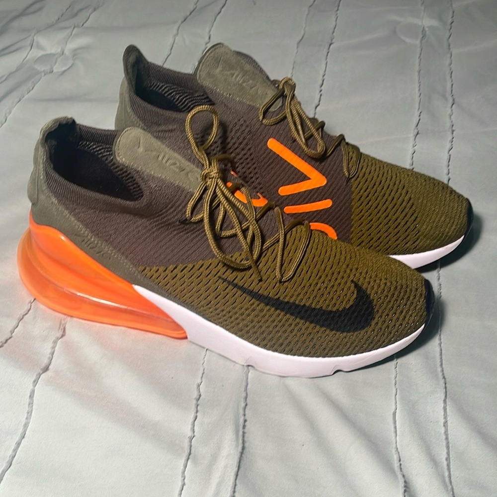 Men’s Nike Air Max 270 Flyknit Olive Flak Orange